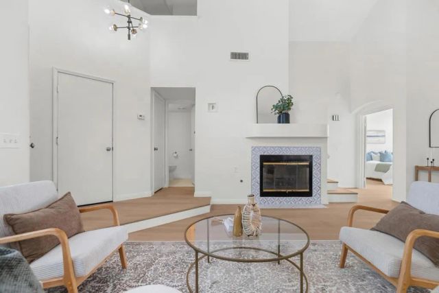 1813 Avenida Segovia, Oceanside, CA 92056