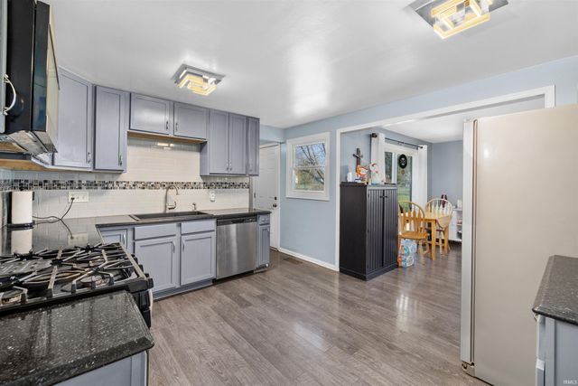 3621 Turf Lane, Fort Wayne, IN 46804