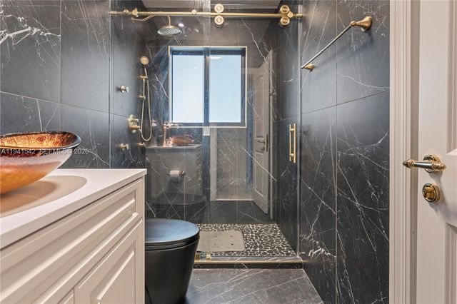 1302 Fillmore St, Hollywood, FL 33019