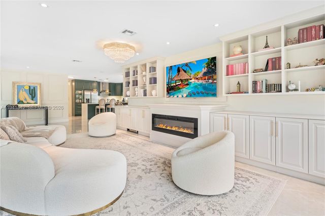 1302 Fillmore St, Hollywood, FL 33019