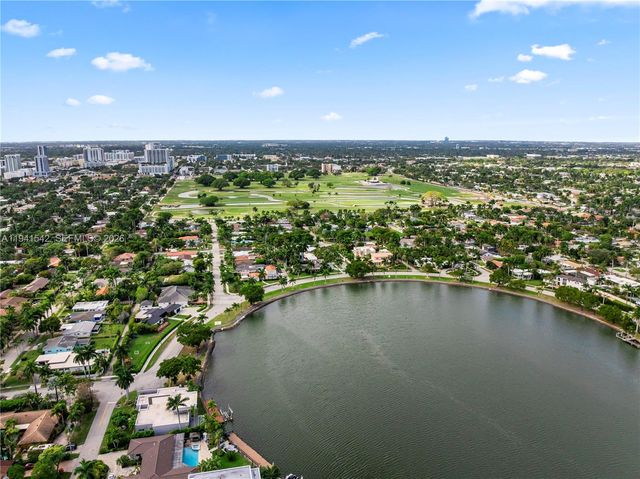 1302 Fillmore St, Hollywood, FL 33019