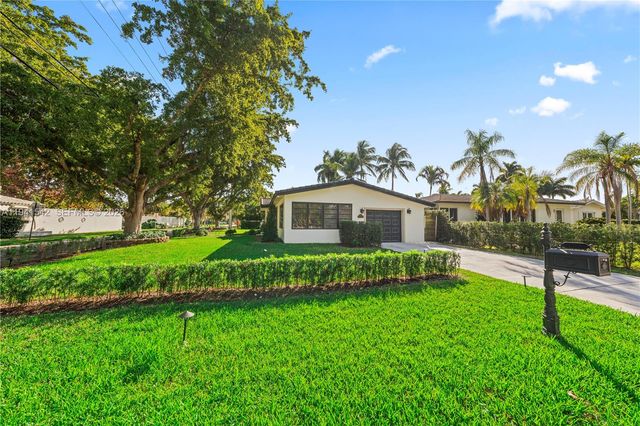 1302 Fillmore St, Hollywood, FL 33019