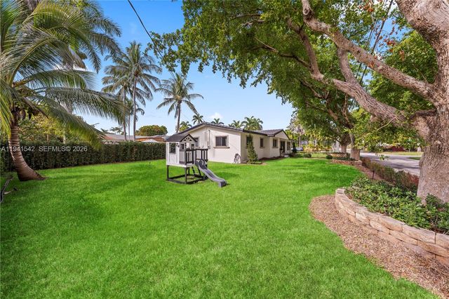 1302 Fillmore St, Hollywood, FL 33019