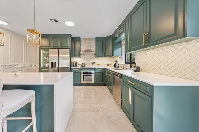 1302 Fillmore St, Hollywood, FL 33019