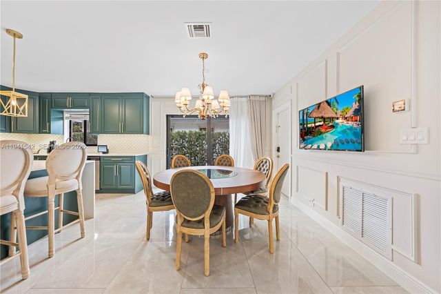 1302 Fillmore St, Hollywood, FL 33019