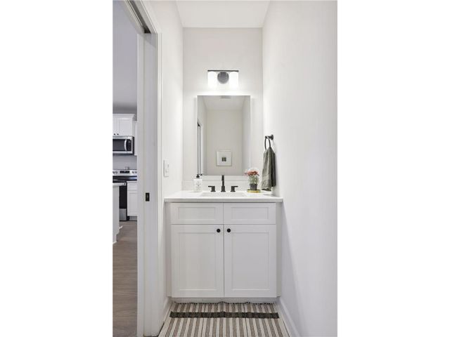 630 Franklin Street, Roberts, WI 54023