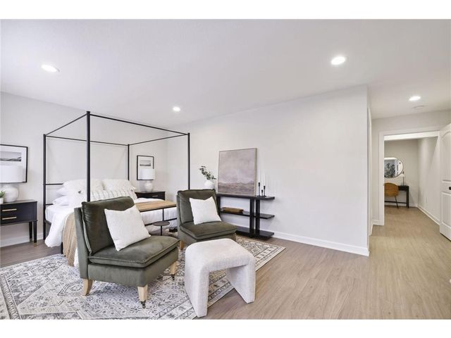 630 Franklin Street, Roberts, WI 54023