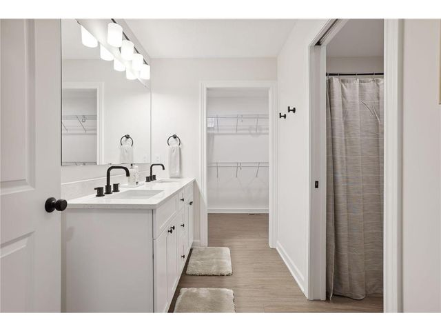 630 Franklin Street, Roberts, WI 54023