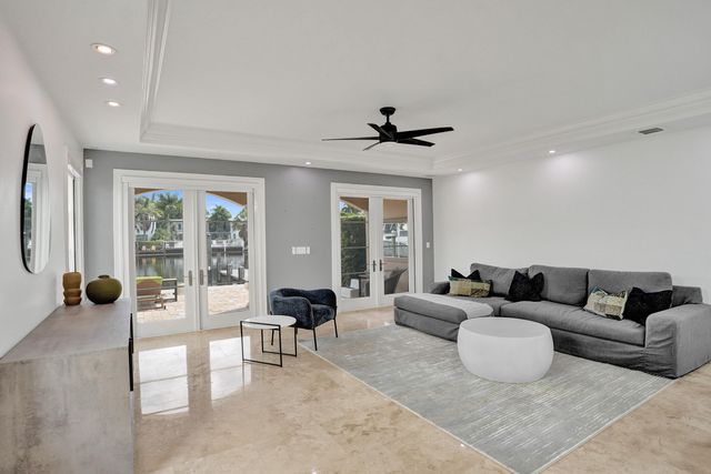210 HENDRICKS Isle, Fort Lauderdale, FL 33301