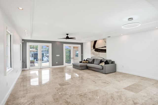 210 HENDRICKS Isle, Fort Lauderdale, FL 33301