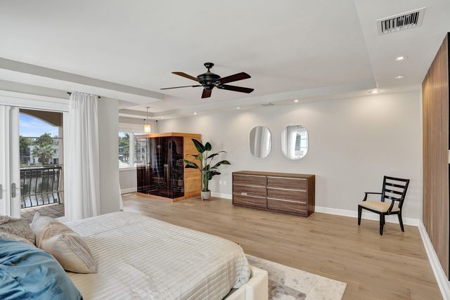 210 HENDRICKS Isle, Fort Lauderdale, FL 33301