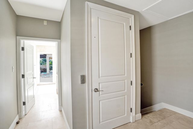 210 HENDRICKS Isle, Fort Lauderdale, FL 33301