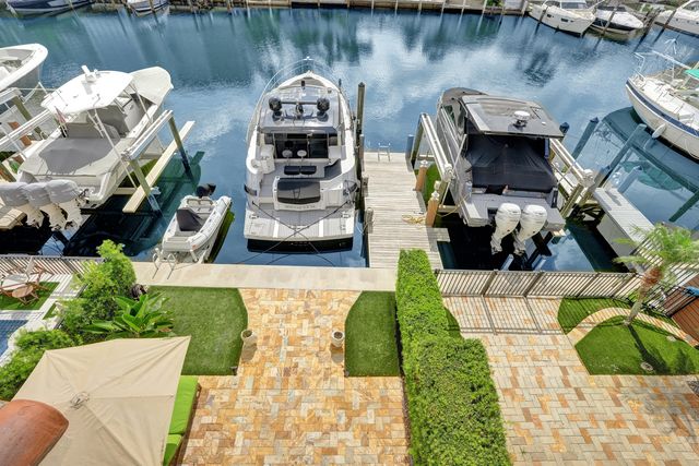 210 HENDRICKS Isle, Fort Lauderdale, FL 33301