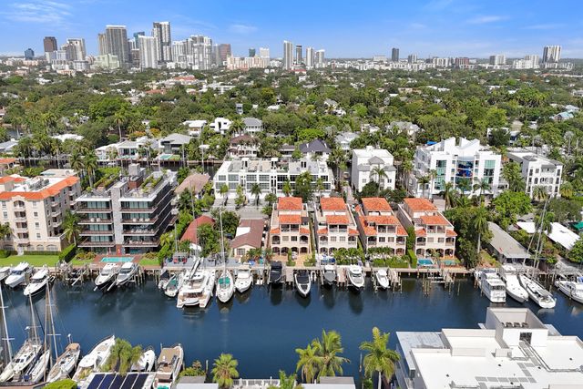 210 HENDRICKS Isle, Fort Lauderdale, FL 33301