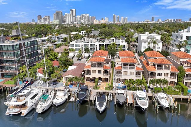 210 HENDRICKS Isle, Fort Lauderdale, FL 33301