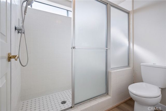 2 Glorieta E, Irvine, CA 92620