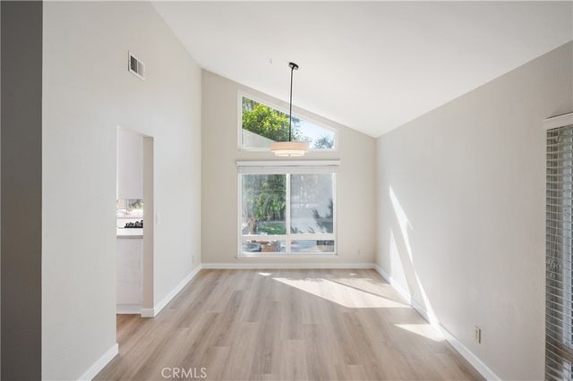 2 Glorieta E, Irvine, CA 92620