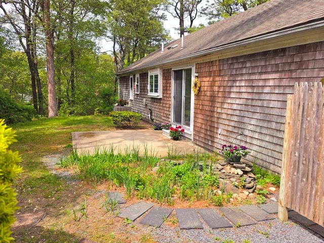 85 Collingwood Drive, Yarmouth, MA 02675