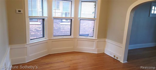 1031 Maryland Street, Grosse Pointe Park, MI 48230
