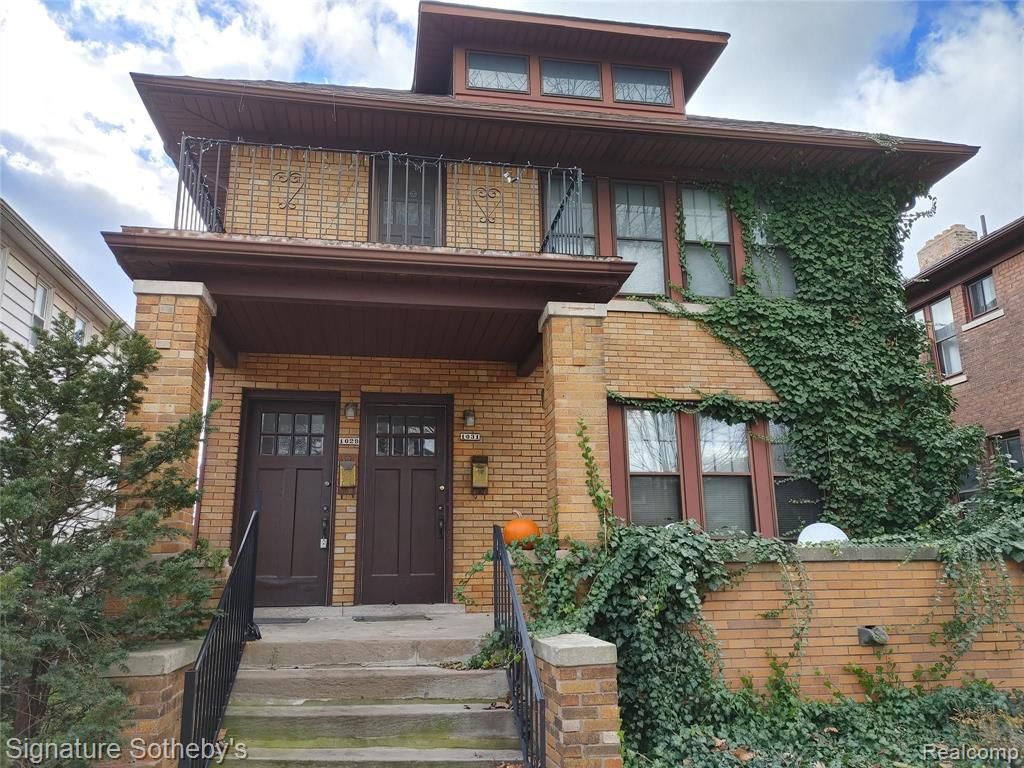 1031 Maryland Street, Grosse Pointe Park, MI 48230