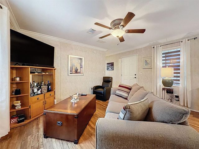 37680 OAK FORREST DRIVE, Dade City, FL 33523