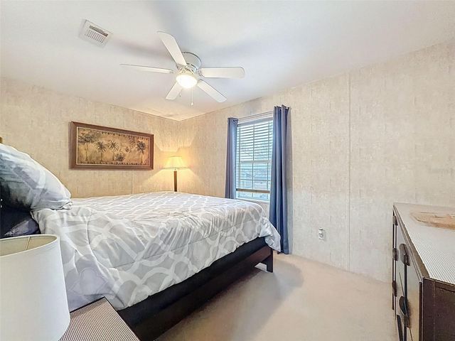 37680 OAK FORREST DRIVE, Dade City, FL 33523