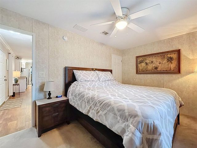 37680 OAK FORREST DRIVE, Dade City, FL 33523