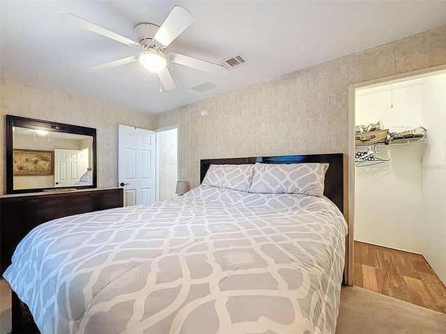 37680 OAK FORREST DRIVE, Dade City, FL 33523