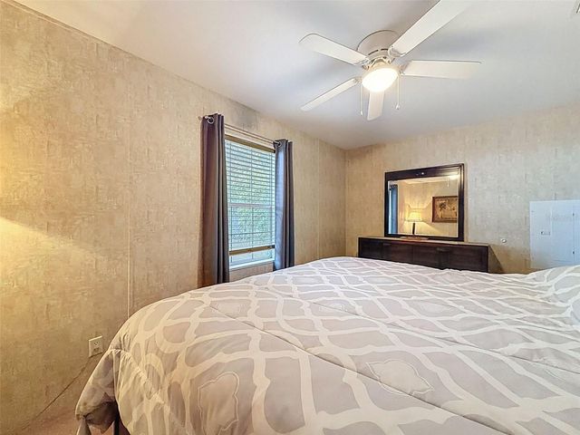 37680 OAK FORREST DRIVE, Dade City, FL 33523