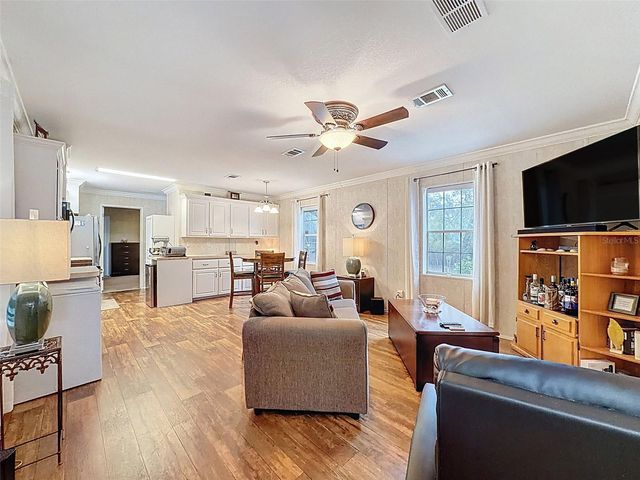 37680 OAK FORREST DRIVE, Dade City, FL 33523