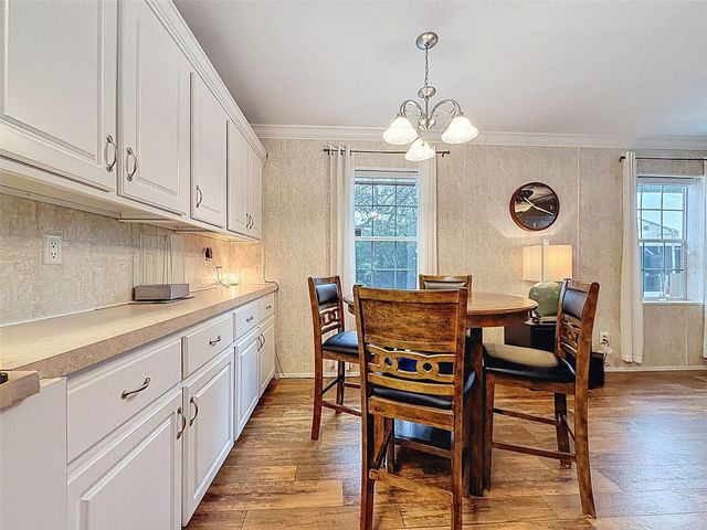 37680 OAK FORREST DRIVE, Dade City, FL 33523