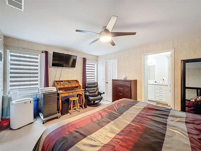 37680 OAK FORREST DRIVE, Dade City, FL 33523