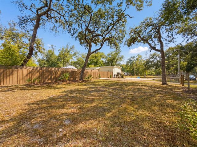 37680 OAK FORREST DRIVE, Dade City, FL 33523