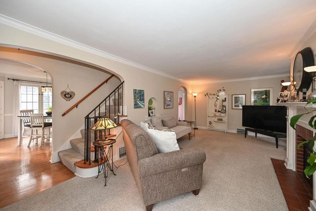 5659 S 110th STREET, Hales Corners, WI 53130