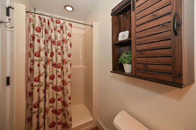 5659 S 110th STREET, Hales Corners, WI 53130