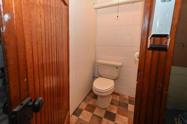 5659 S 110th STREET, Hales Corners, WI 53130