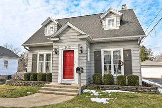 5659 S 110th STREET, Hales Corners, WI 53130