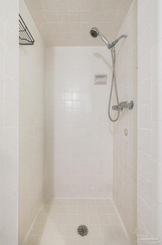 3970 Piedmont Rd, Pensacola, FL 32503