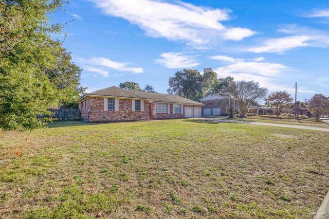 3970 Piedmont Rd, Pensacola, FL 32503