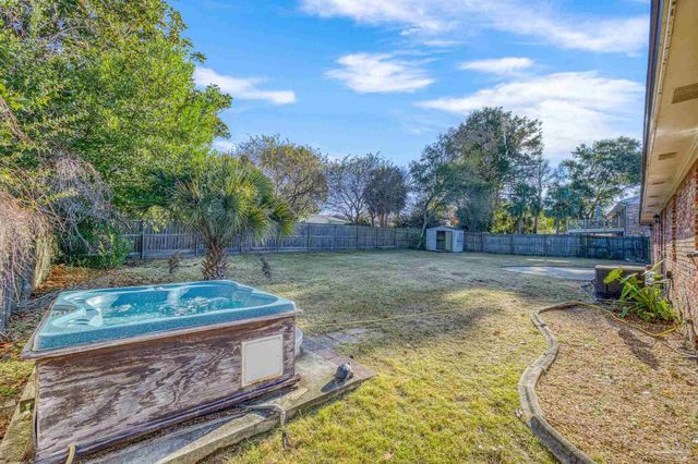 3970 Piedmont Rd, Pensacola, FL 32503