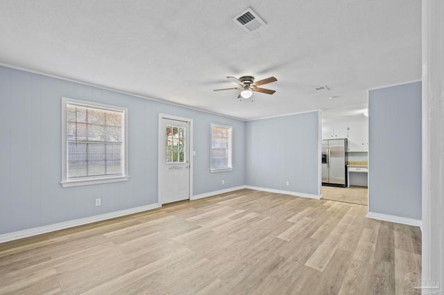 3970 Piedmont Rd, Pensacola, FL 32503