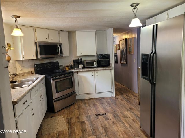 2024 Toni Street, Ormond Beach, FL 32174