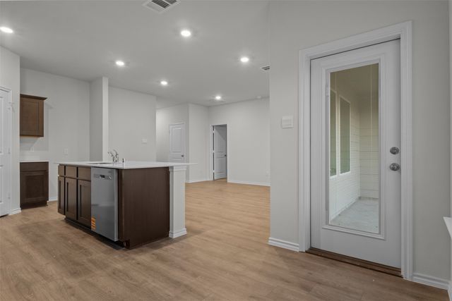 612 Creek End Drive, Princeton, TX 75407