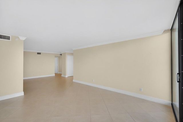 3000 N Ocean Drive 31 B, Singer Island, FL 33404