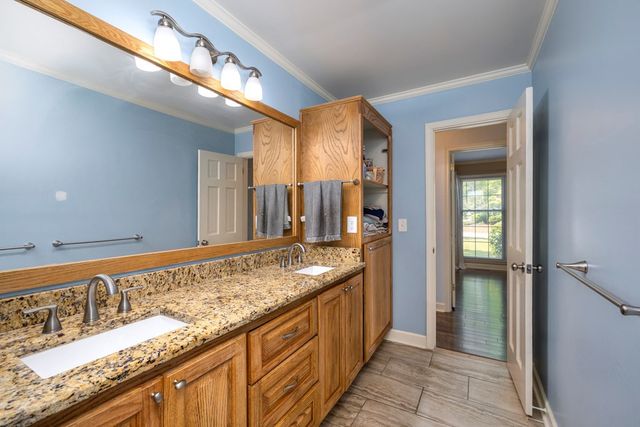 121 Horseshoe Cove, Sumter, SC 29150