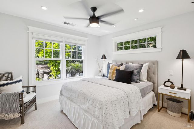 21730 Burndale Rd, Sonoma, CA 95476