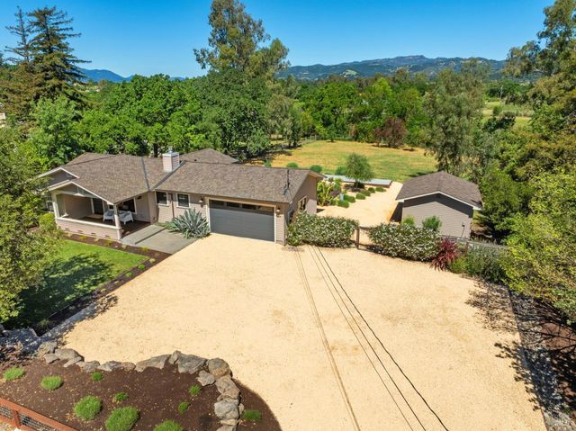 21730 Burndale Rd, Sonoma, CA 95476