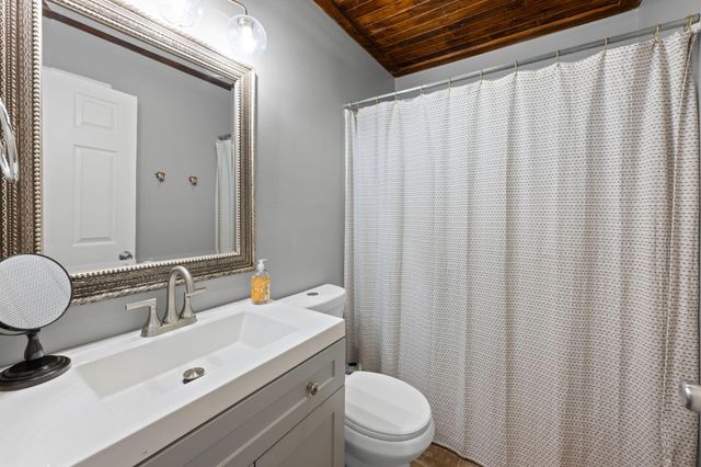 4819 Montcrest Drive, Chattanooga, TN 37416