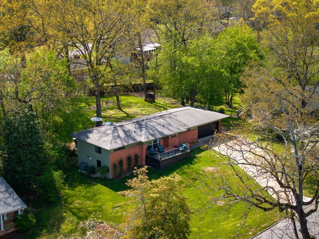 4819 Montcrest Drive, Chattanooga, TN 37416