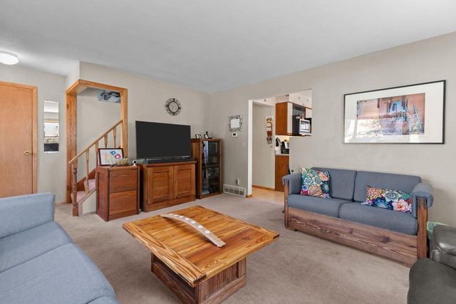 418 S WEIMAR STREET, Appleton, WI 54915